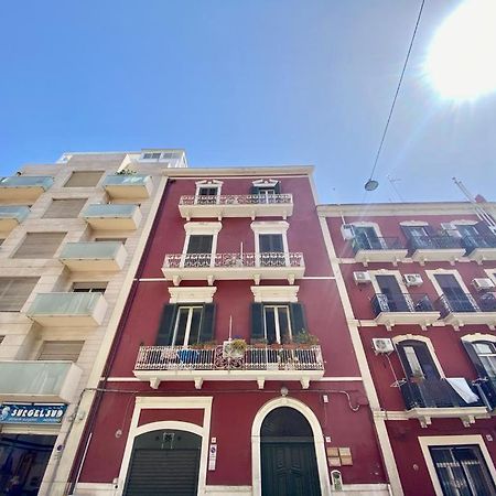 Maison Flores Deluxe Bari Bagian luar foto